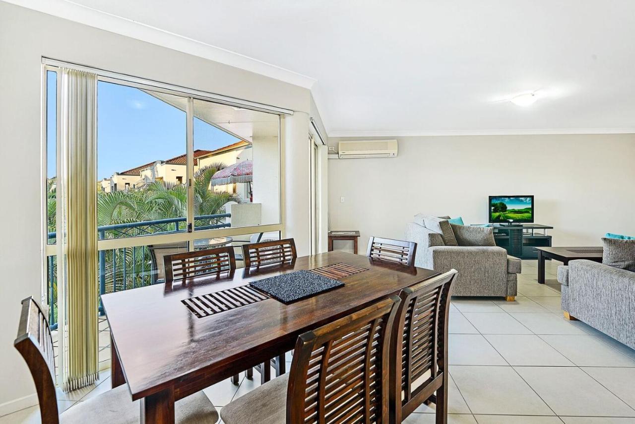 Golden Riviera Absolute Beachfront Resort Χρυσή Ακτή Εξωτερικό φωτογραφία